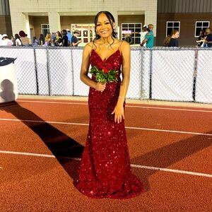 Colors Dress Red Size 4 Prom or Homecoming Dress
